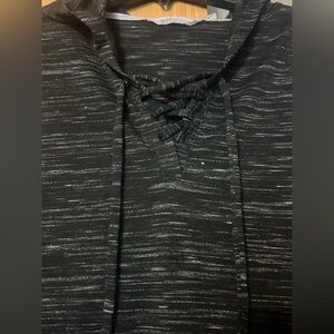 Harmony Balance Black Marled Knit Hooded Long Sleeve Small